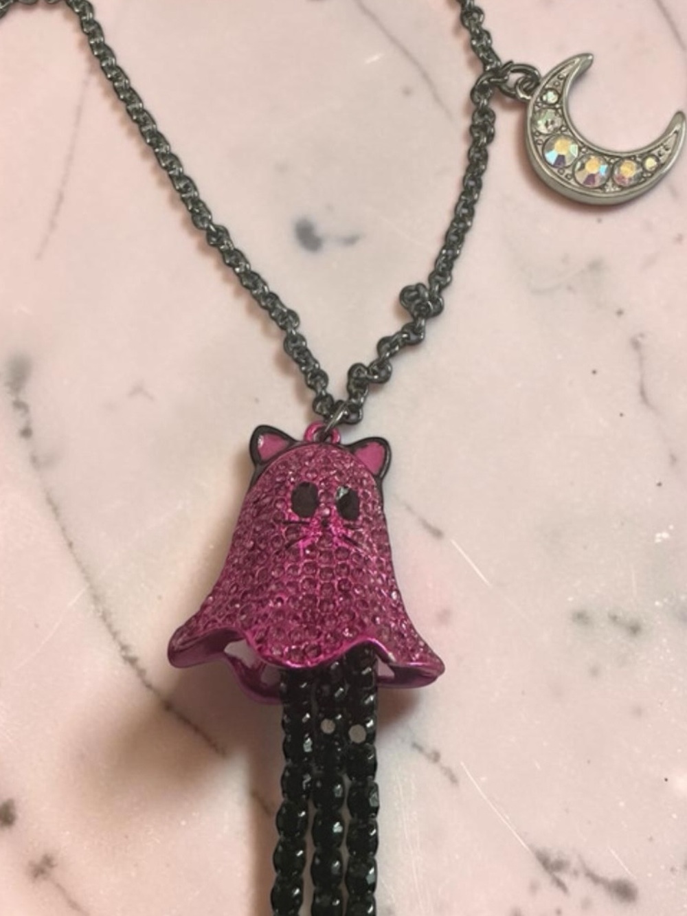 BETSEY JOHNSON Halloween Ghost Kitty Cat Metallic Pink Pendant Necklace NEW NWT